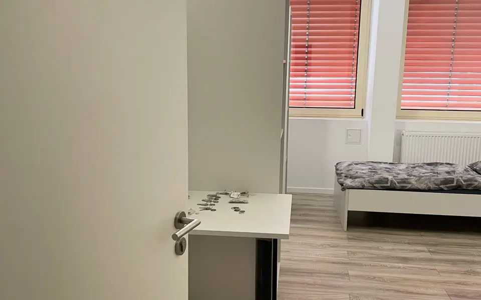Shared room with 16 m² in Stuttgart – Photo 2