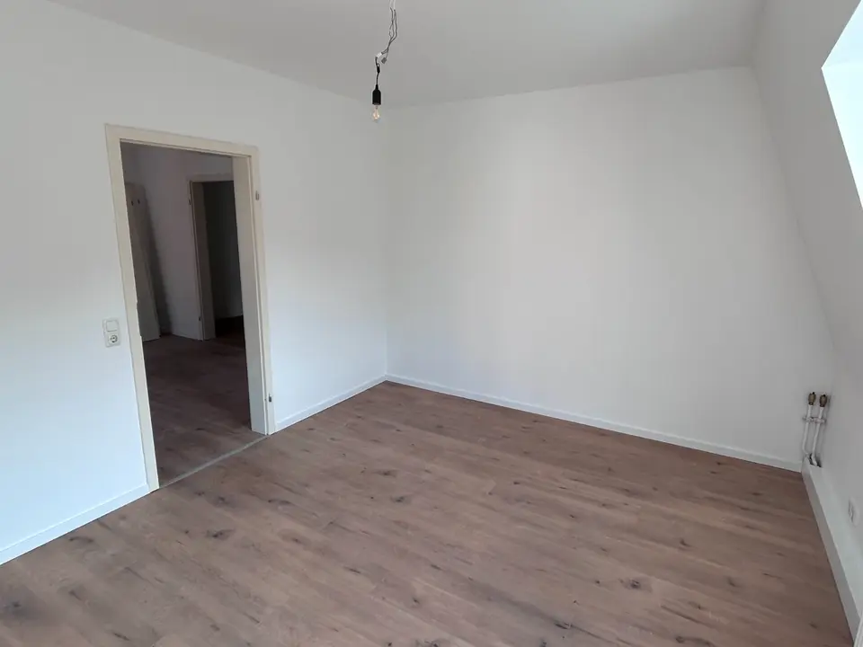 2 Zimmer Wohnung mit 48 m² in Freital – Bild 4