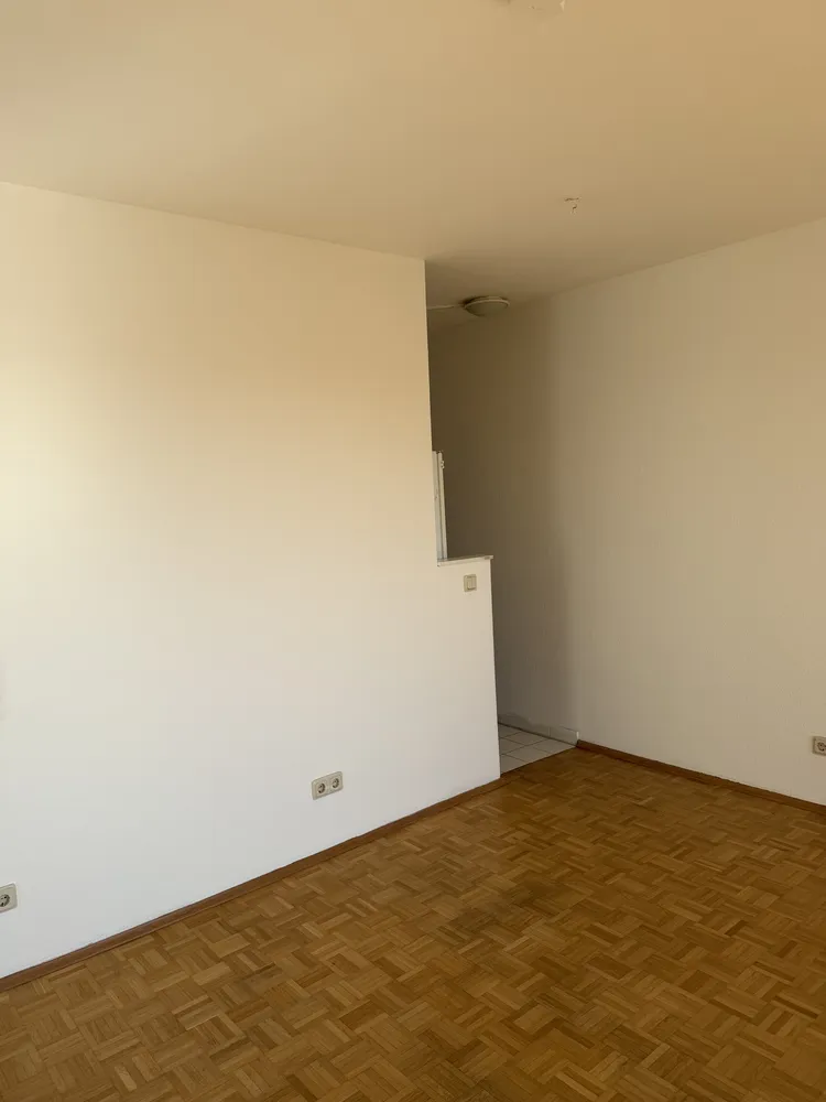 2 room apartment with 44 m² in Neu-Isenburg – Photo 12