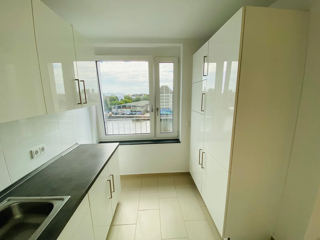 3 Zimmer Wohnung mit 77 m² in Berlin – Bild 12