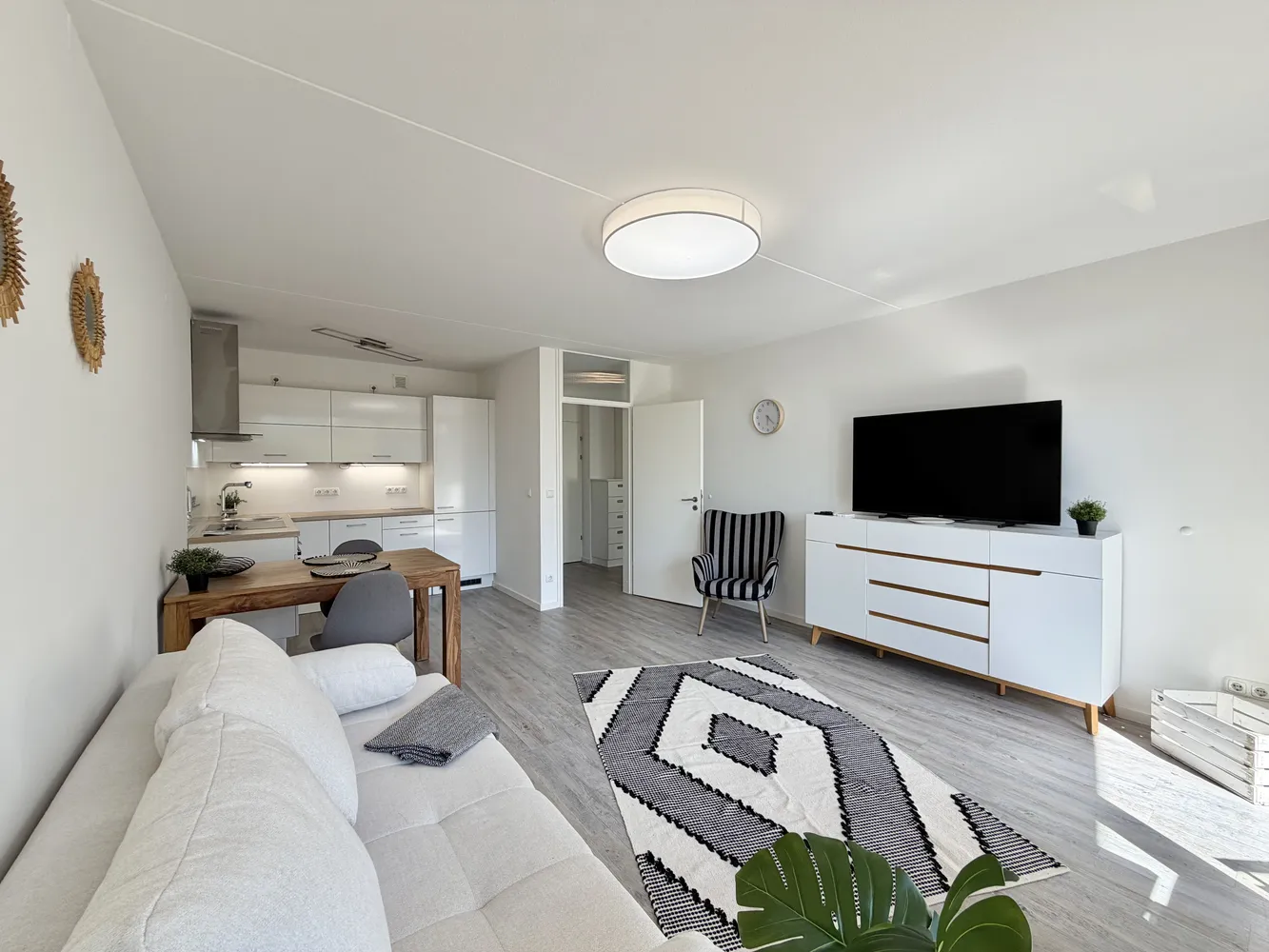 2 room apartment with 52 m² in Munich – Photo 8