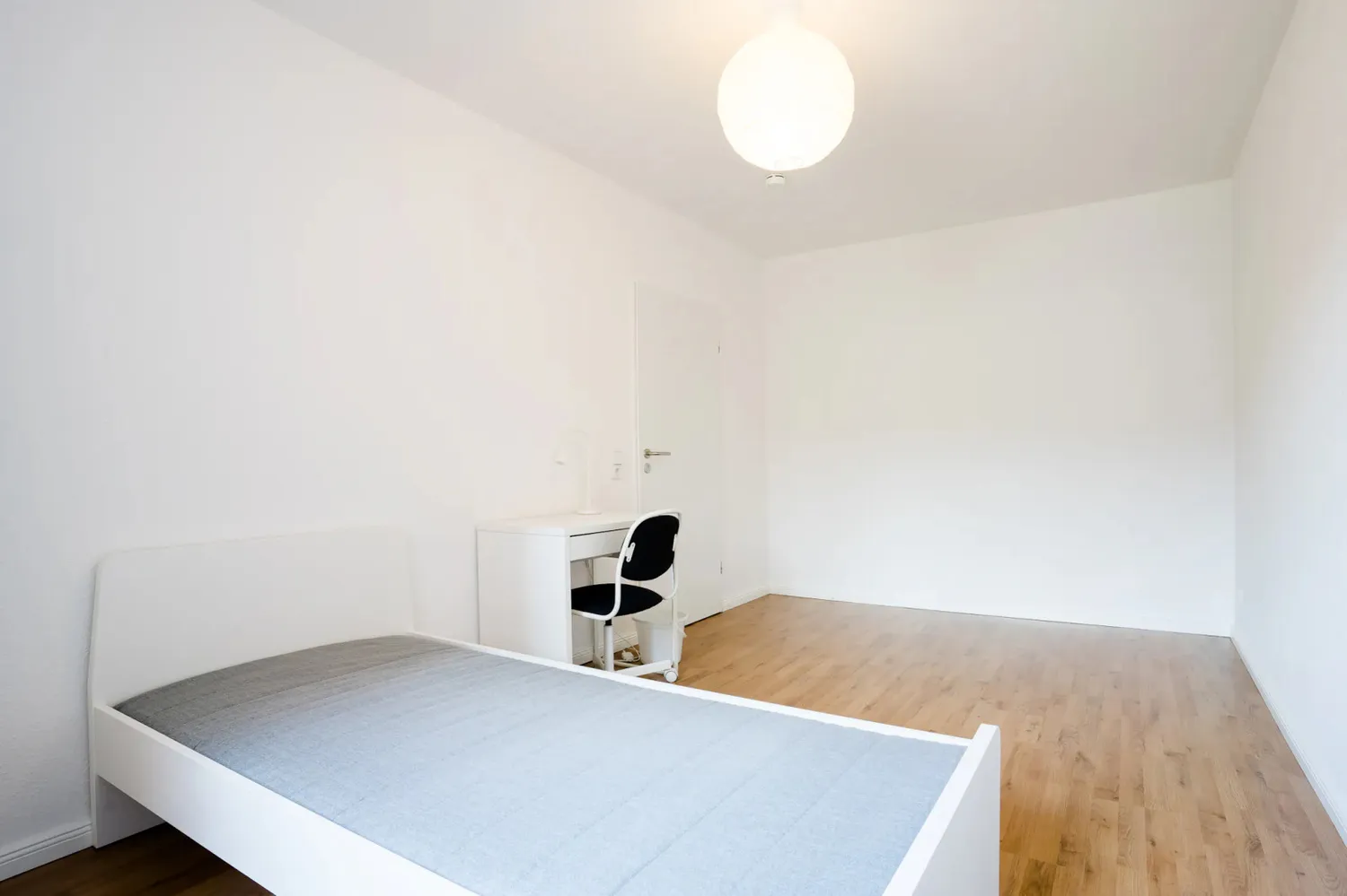 WG-Zimmer mit 7 m² in Düsseldorf – Bild 2