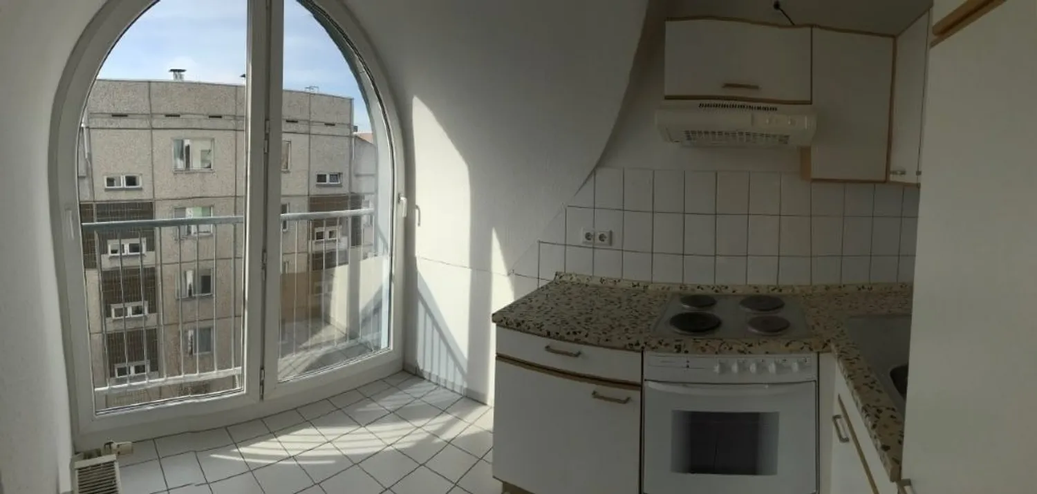 2 Zimmer Wohnung mit 41 m² in Halle (Saale) – Bild 4