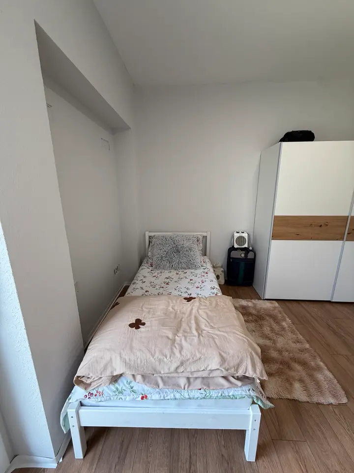 WG-Zimmer mit 18 m² in Saarbrücken – Bild 2