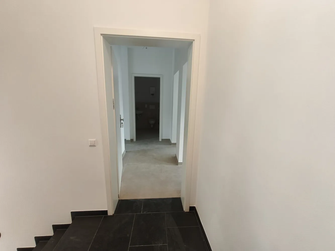 3 Zimmer Wohnung mit 80 m² in Köln – Bild 2