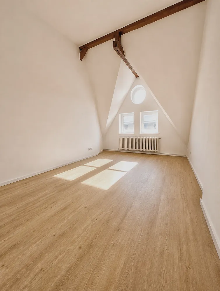 3 Zimmer Wohnung mit 92 m² in Berlin – Bild 3