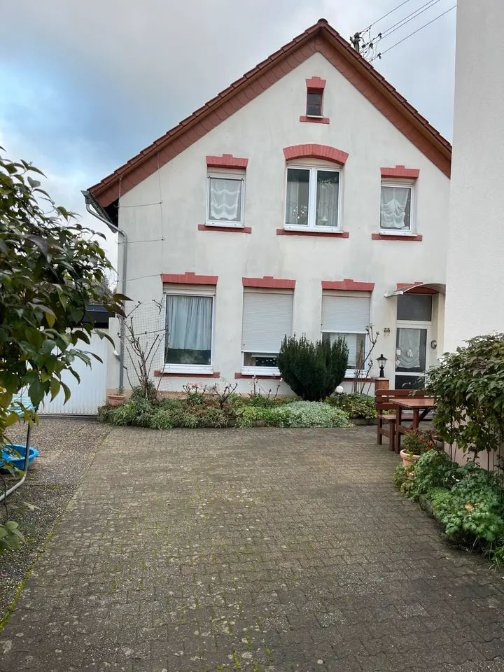 5 Zimmer Haus mit 80 m² in Saarbrücken – Bild 4