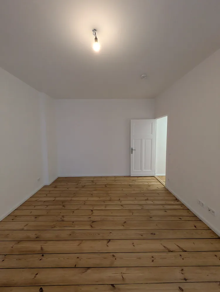 1 room apartment with 42 m² in Berlin – Photo 2