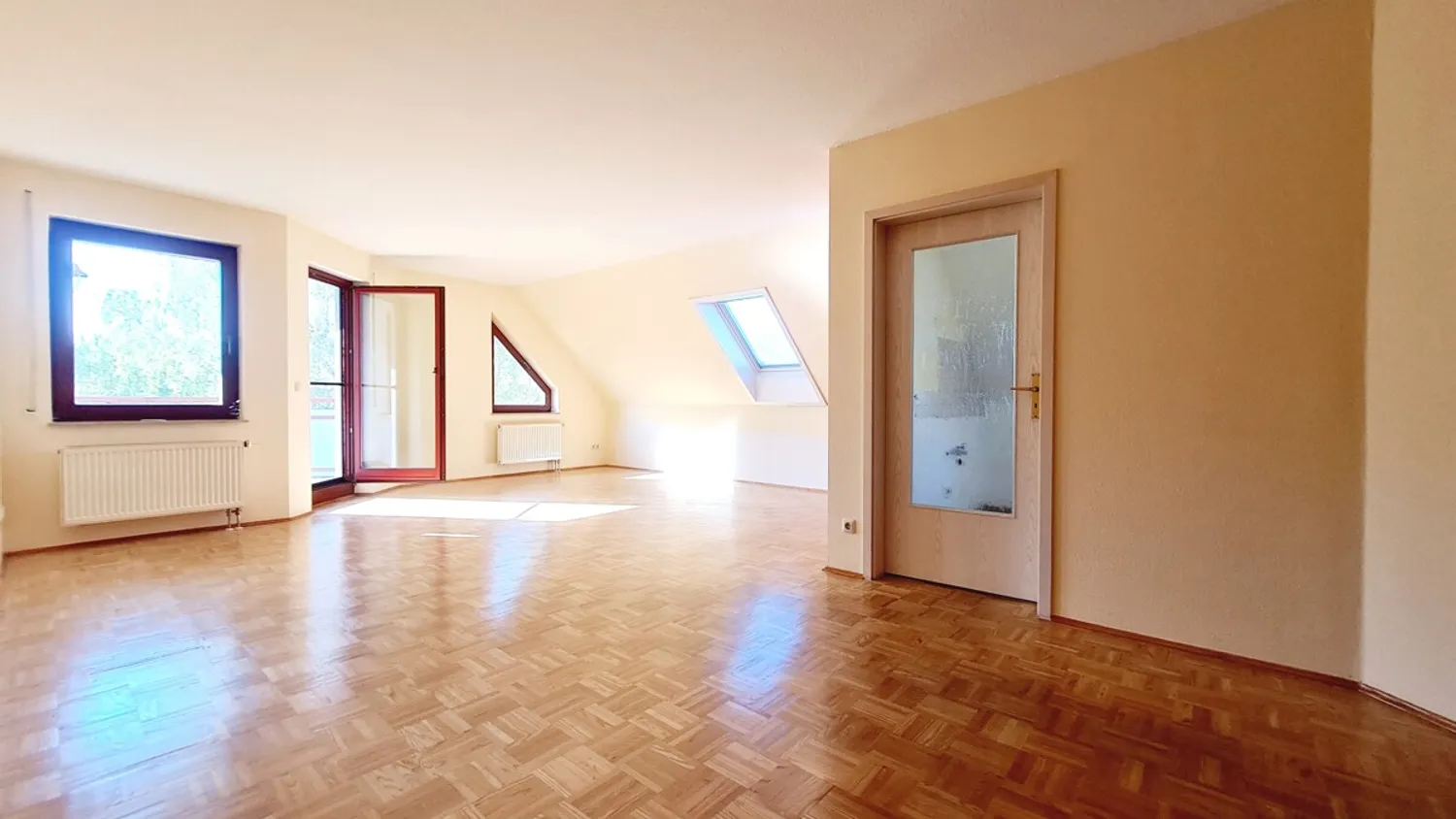 2 Zimmer Wohnung mit 57 m² in Zwickau – Bild 6