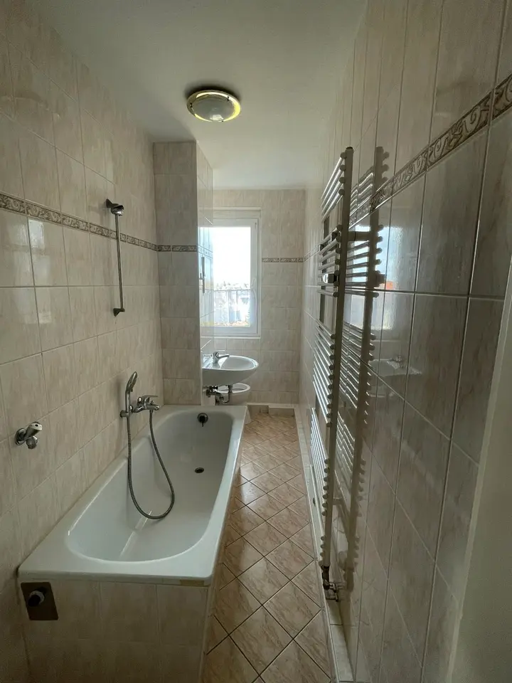3 Zimmer Wohnung mit 59 m² in Werdau – Bild 8