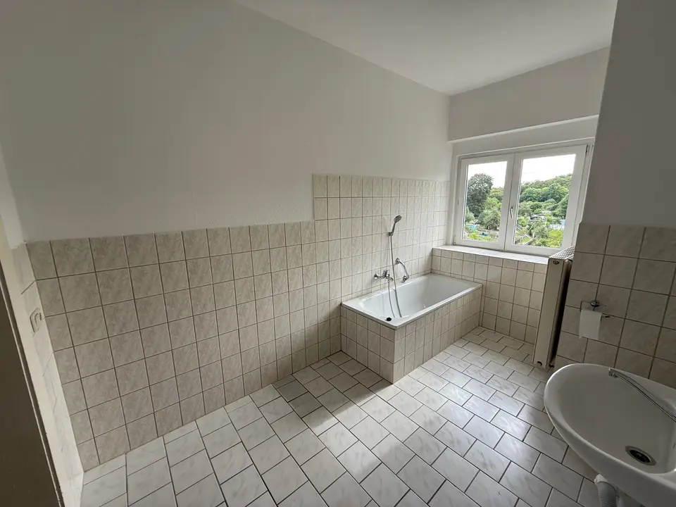 2 room apartment with 54 m² in Plauen – Photo 3