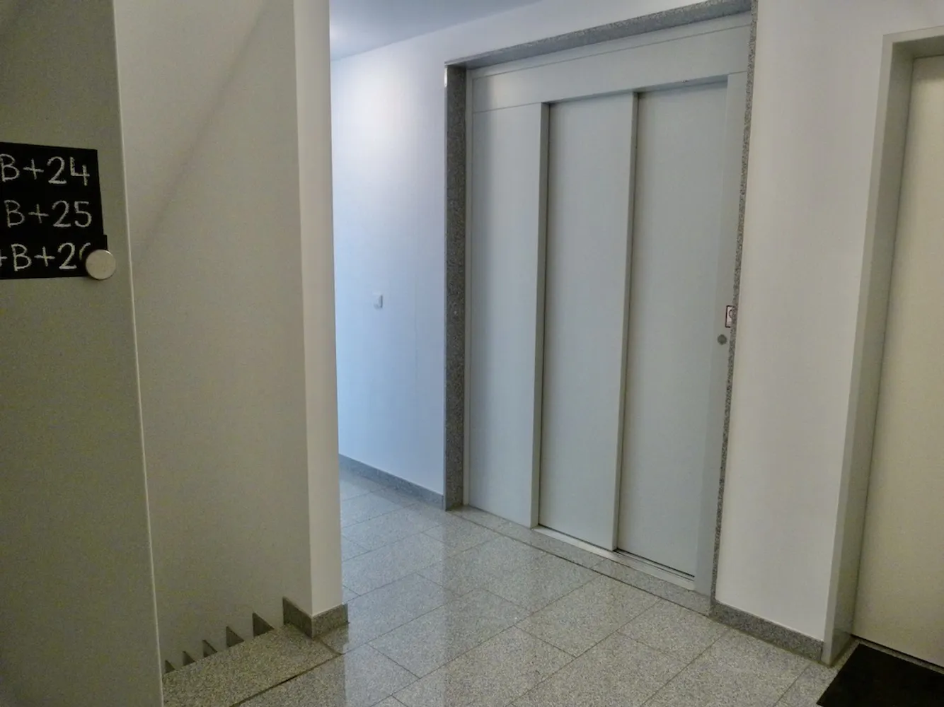 4 Zimmer Wohnung mit 137 m² in Aachen – Bild 10