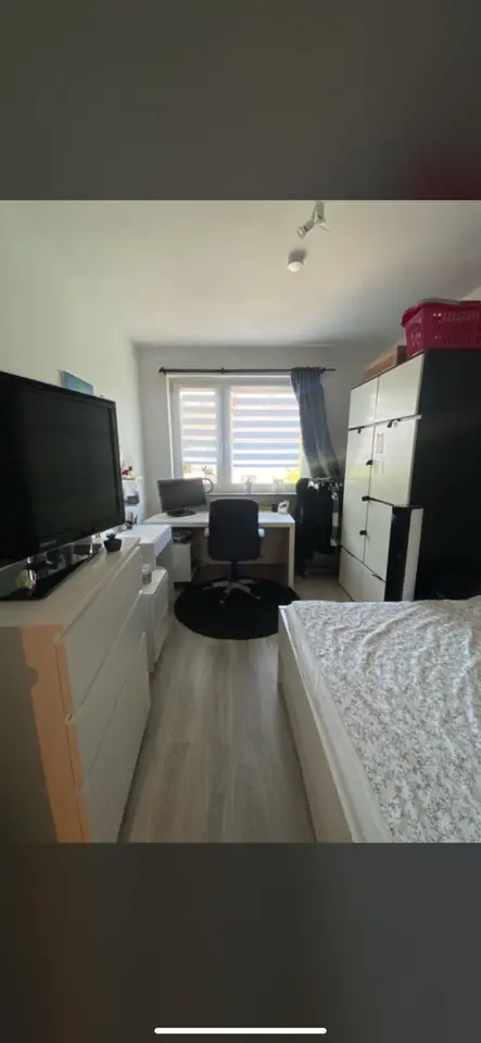 12 Zimmer Wohnung mit 80 m² in Mainz – Bild 1