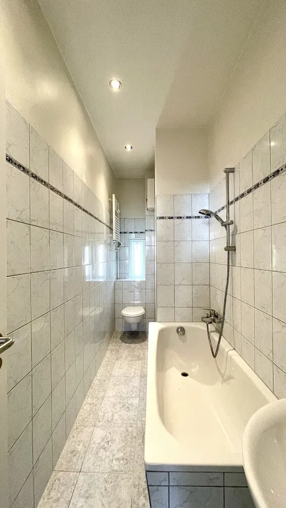 2 room apartment with 57 m² in Berlin – Photo 12