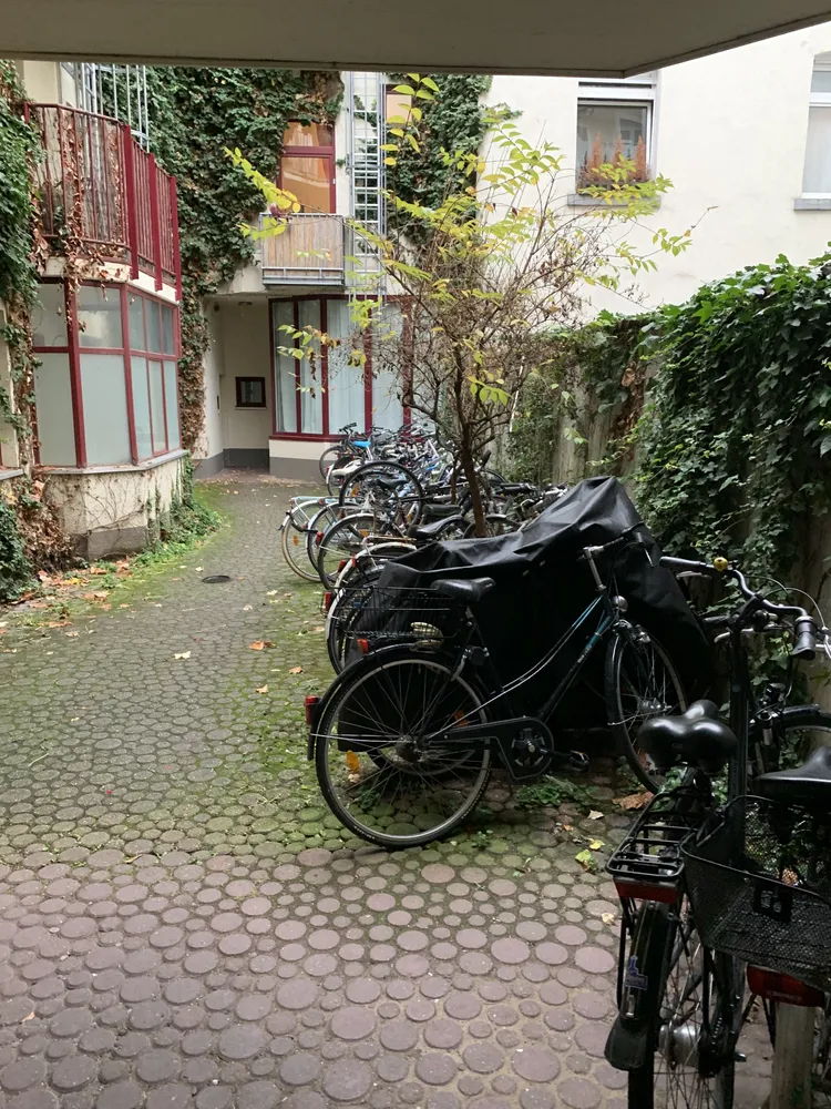 2 Zimmer Wohnung mit 52 m² in Köln – Bild 2