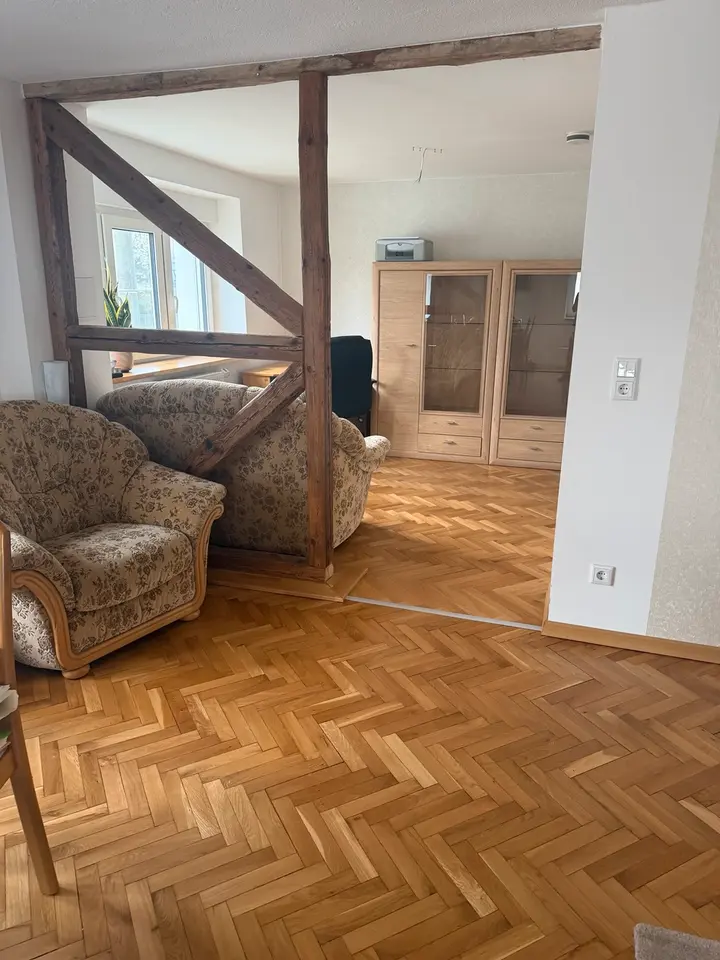4 Zimmer Wohnung mit 160 m² in Zwickau – Bild 2