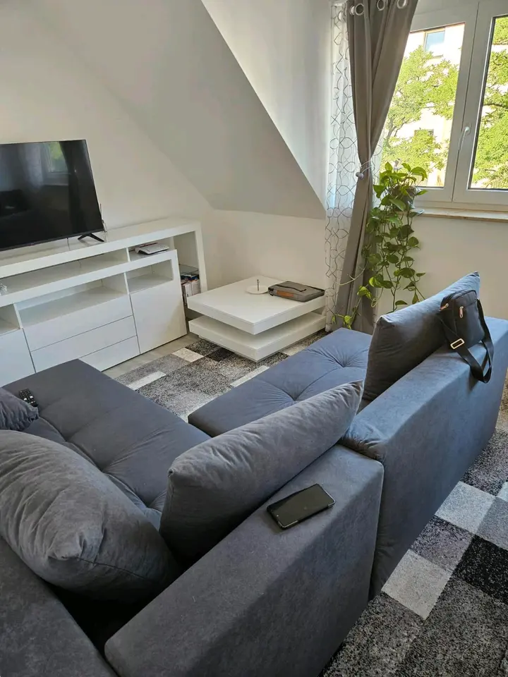 Studio with 32 m² in Cologne – Photo 1