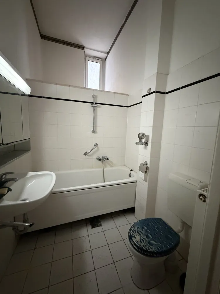 2 Zimmer Wohnung mit 64 m² in Berlin – Bild 1