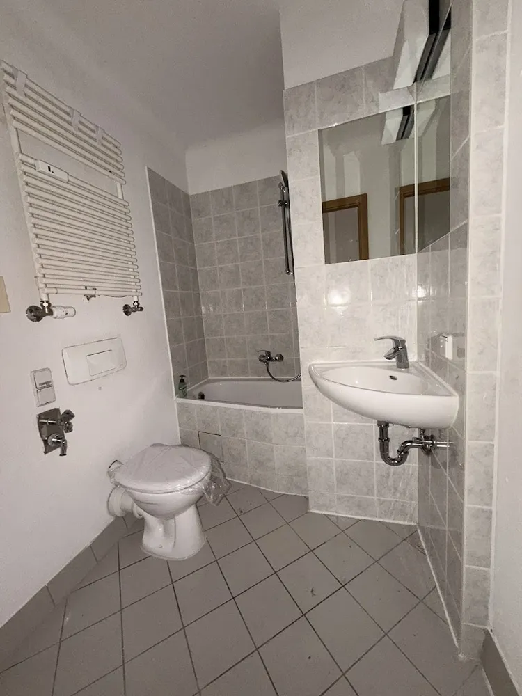 2 Zimmer Wohnung mit 40 m² in Berlin – Bild 4