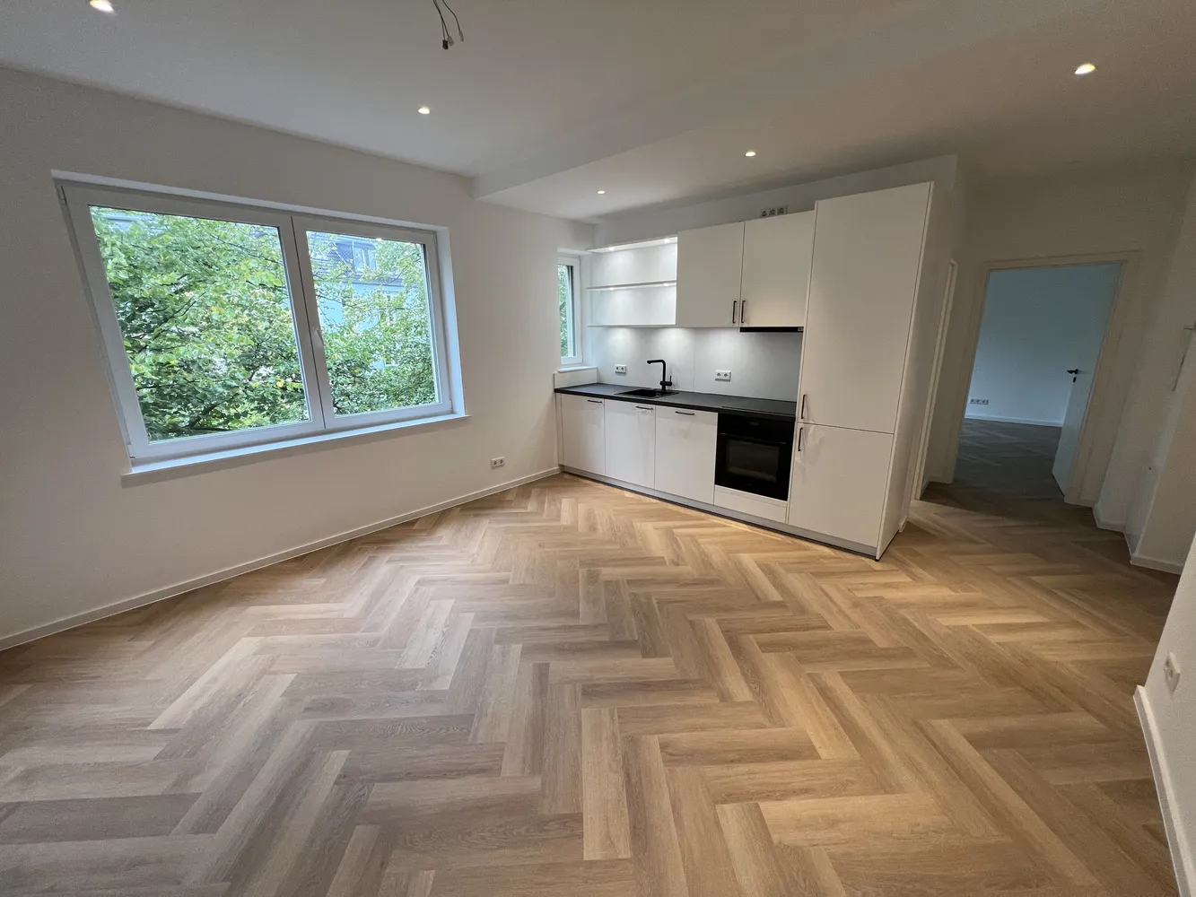 2 room apartment with 41 m² in Düsseldorf – Photo 1