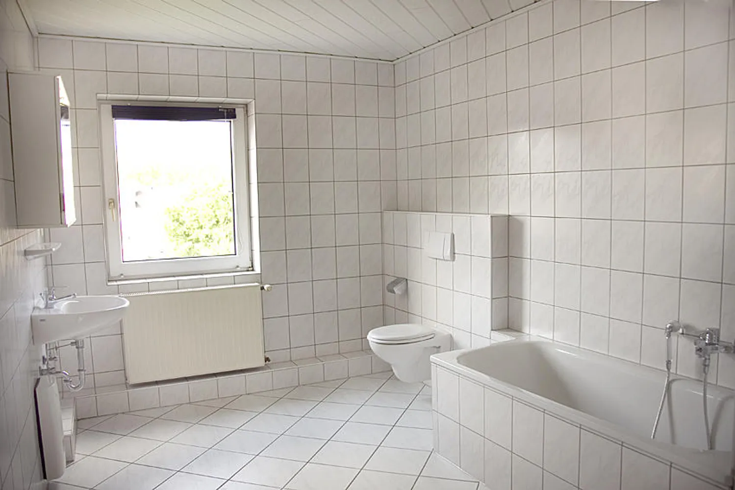 3 Zimmer Wohnung mit 100 m² in Duisburg – Bild 7