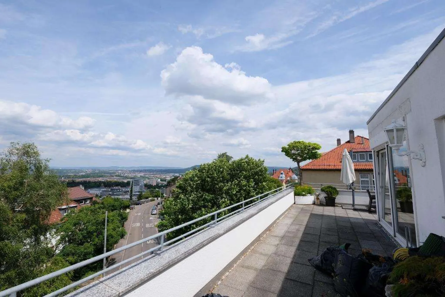3 Zimmer Wohnung mit 130 m² in Stuttgart – Bild 4