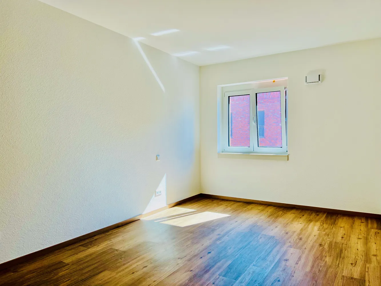 4 Zimmer Wohnung mit 105 m² in Hannover – Bild 10