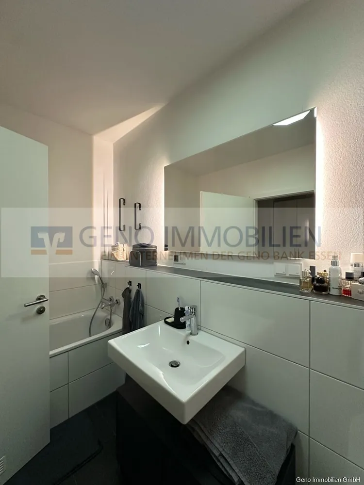 2 Zimmer Wohnung mit 95 m² in Essen – Bild 11