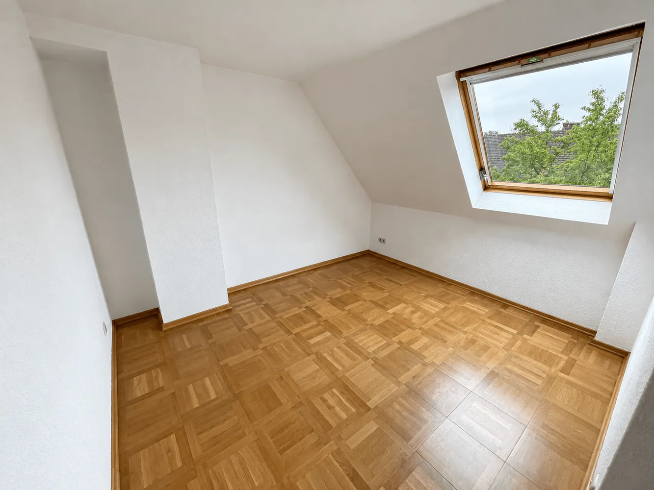 4 Zimmer Wohnung mit 113 m² in Duisburg – Bild 11