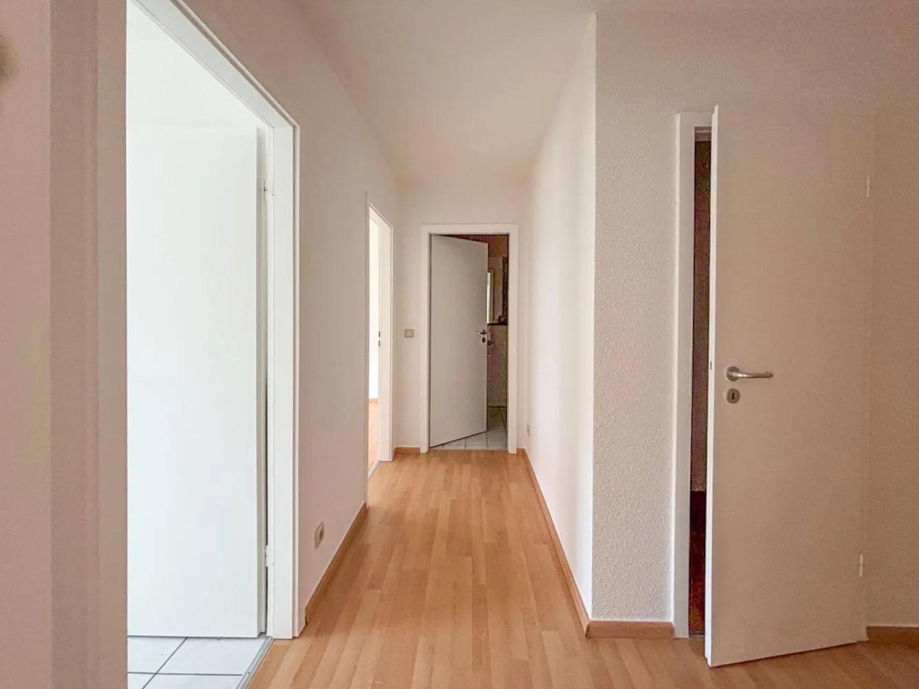 2 Zimmer Wohnung mit 62 m² in Duisburg – Bild 8