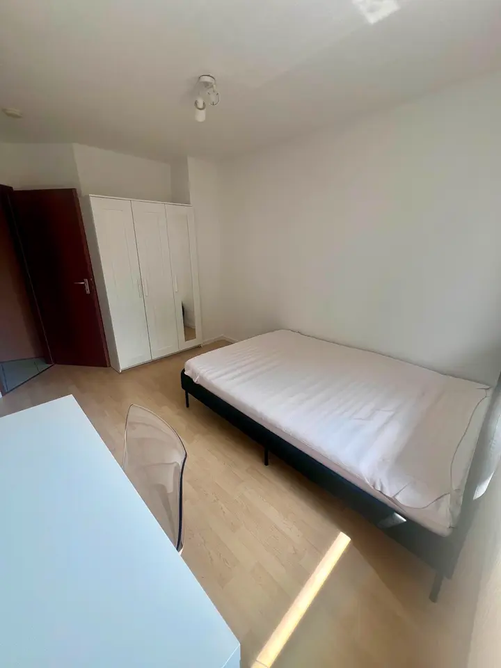 WG-Zimmer mit 15 m² in Ratingen – Bild 4