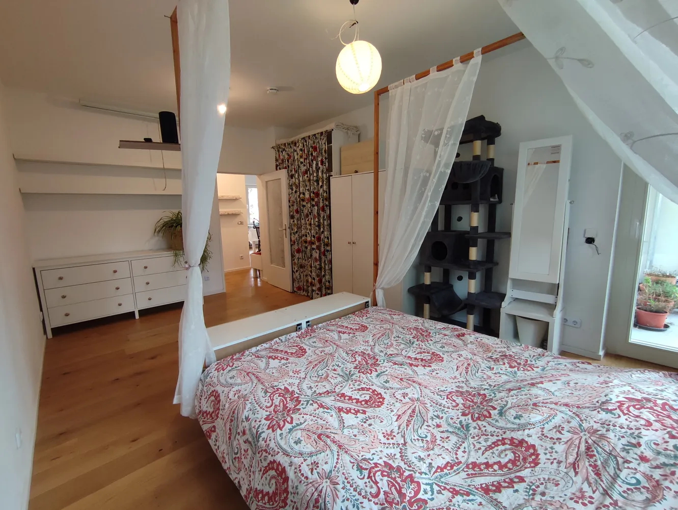 2 Zimmer Wohnung mit 65 m² in Berlin – Bild 3