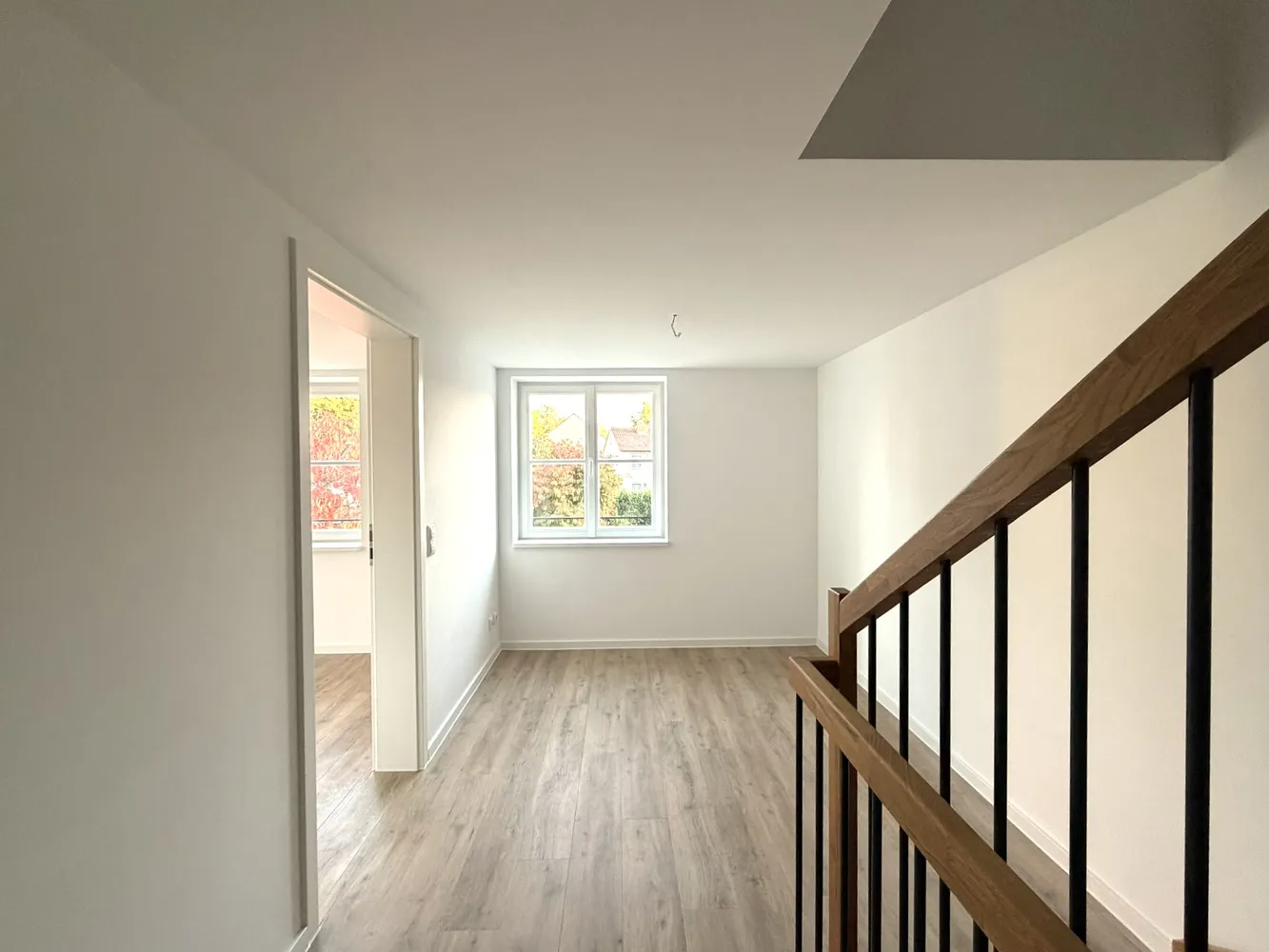 6 Zimmer Haus mit 213 m² in München – Bild 3