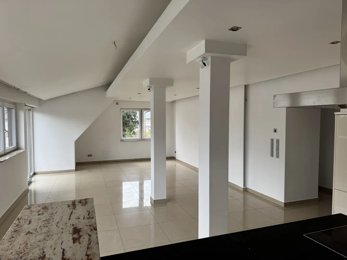 3 Zimmer Wohnung mit 120 m² in Nürnberg – Bild 3