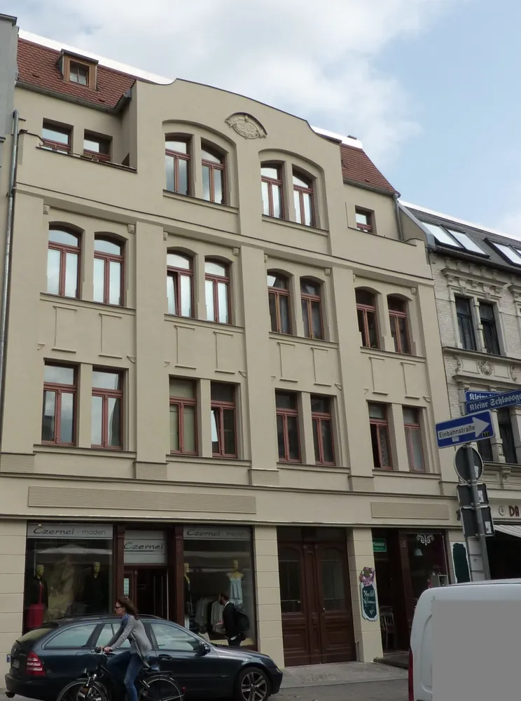 4 Zimmer Wohnung mit 71 m² in Halle (Saale) – Bild 1