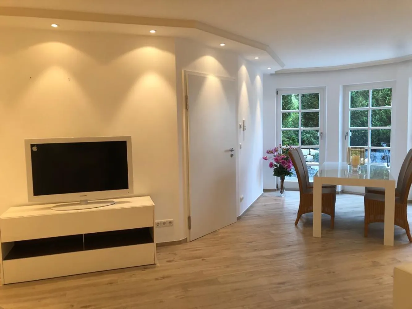 3 Zimmer Wohnung mit 108 m² in Wiesbaden – Bild 4