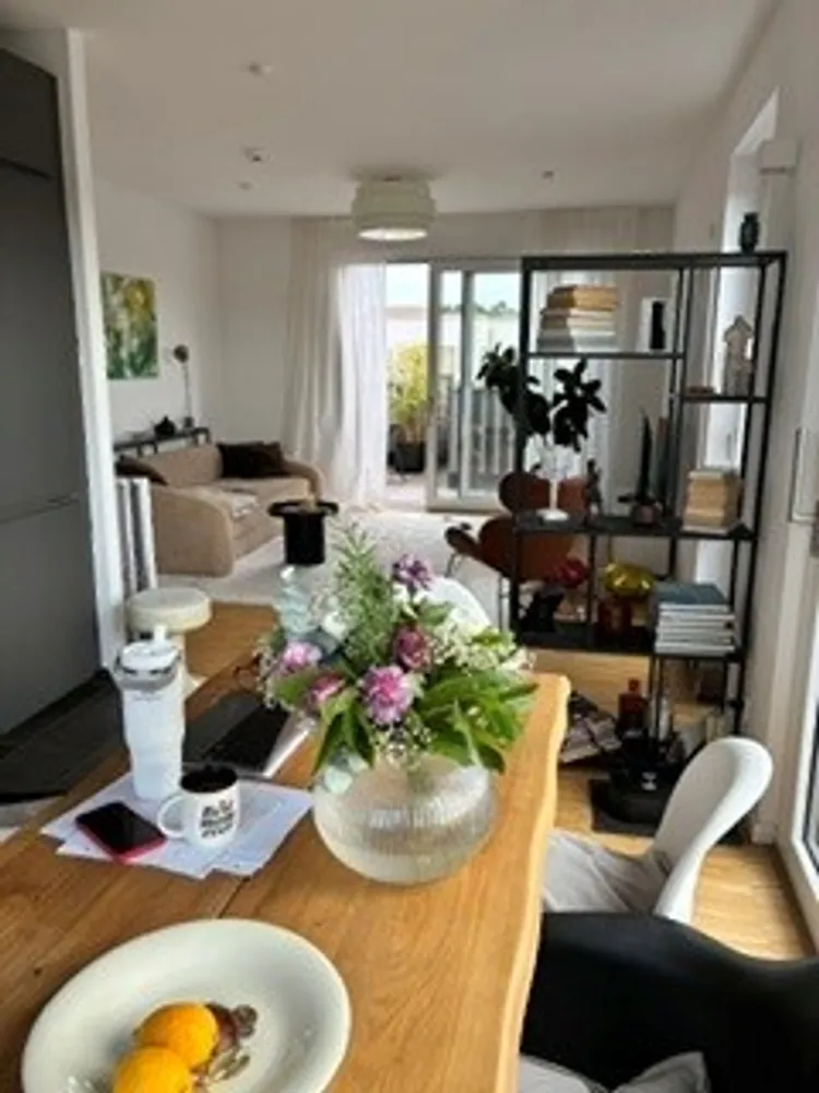 2 Zimmer Wohnung mit 76 m² in Köln – Bild 6