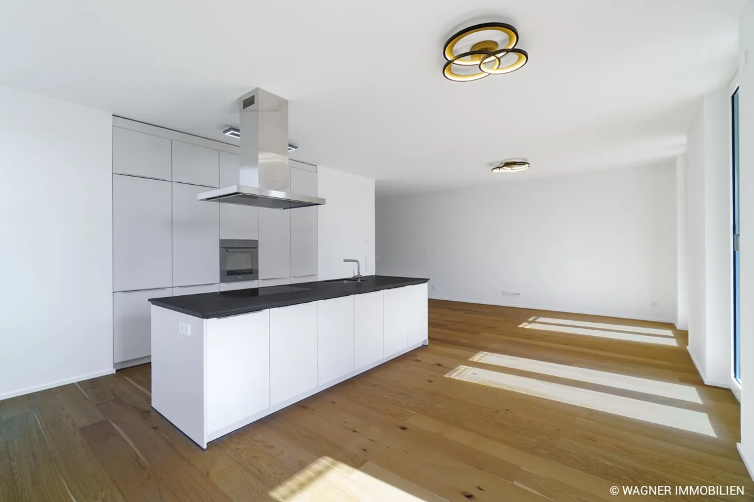 3 Zimmer Wohnung mit 110 m² in Wiesbaden – Bild 3