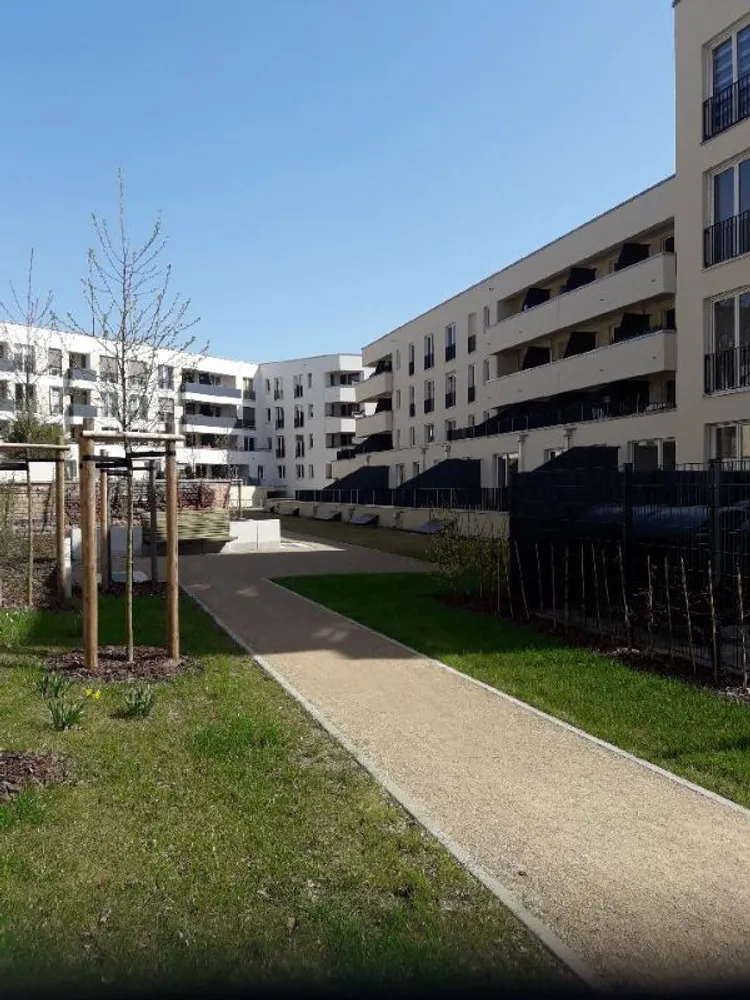3 Zimmer Wohnung mit 106 m² in Dresden – Bild 1