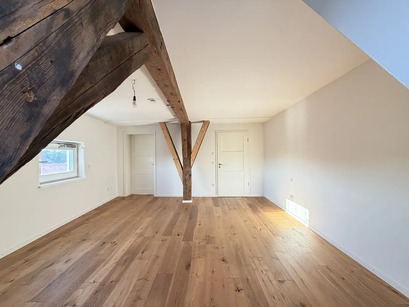 4 Zimmer Wohnung mit 155 m² in Nördlingen – Bild 4