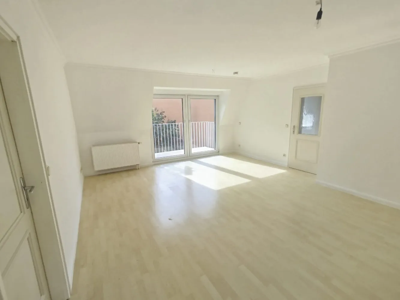 2 Zimmer Wohnung mit 65 m² in Berlin – Bild 1