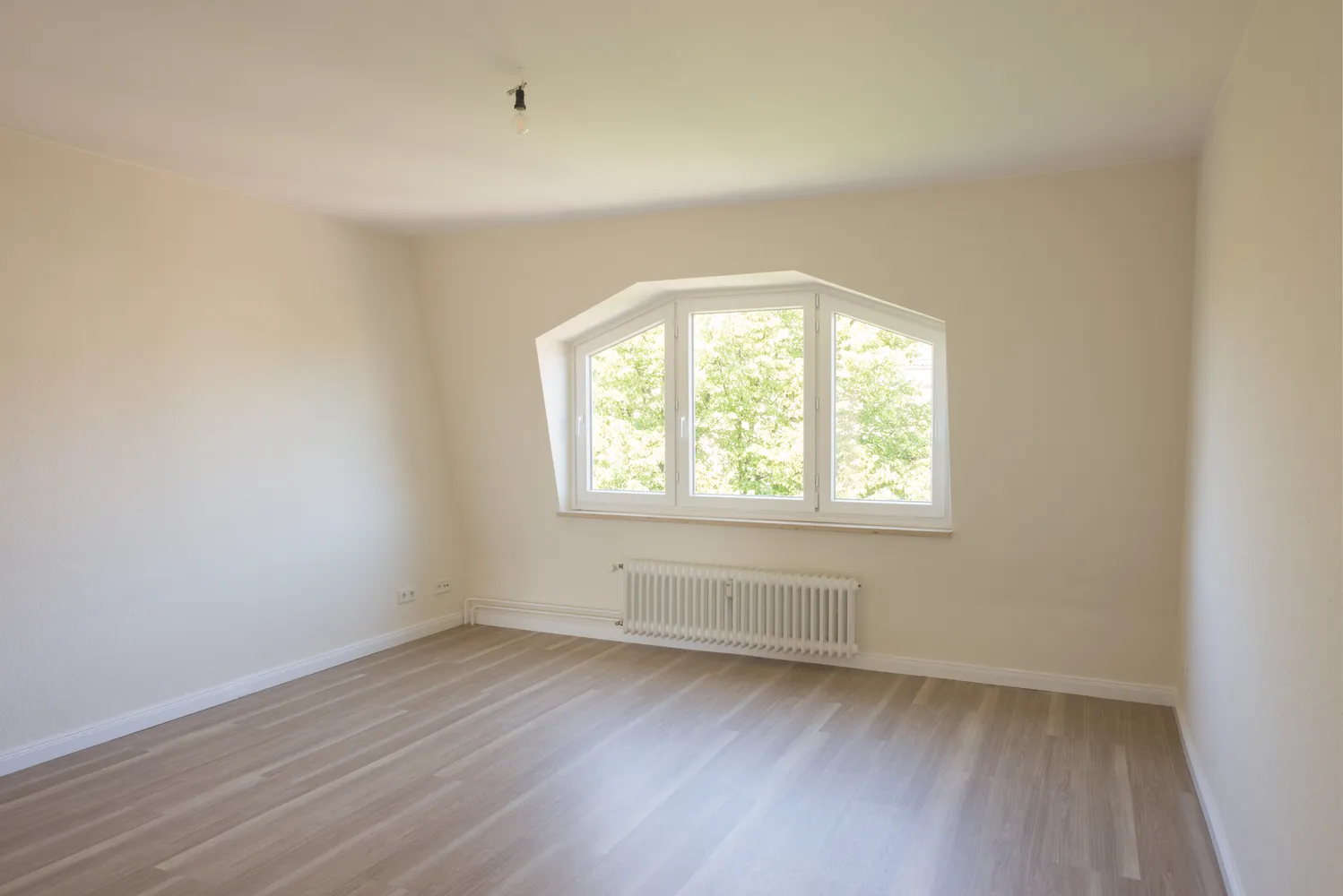 2 Zimmer Wohnung mit 54 m² in Hamburg – Bild 4