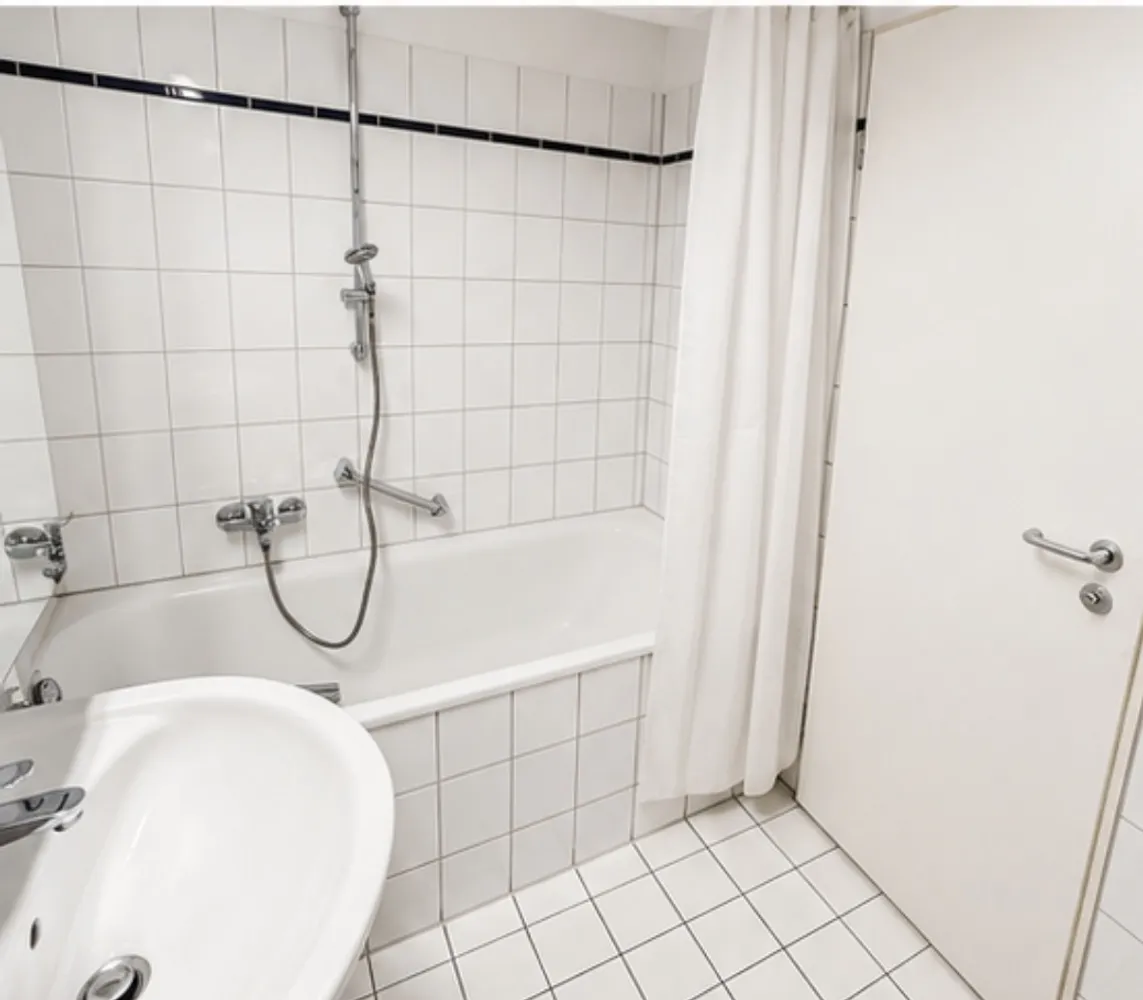 2 Zimmer Wohnung mit 45 m² in Düsseldorf – Bild 6
