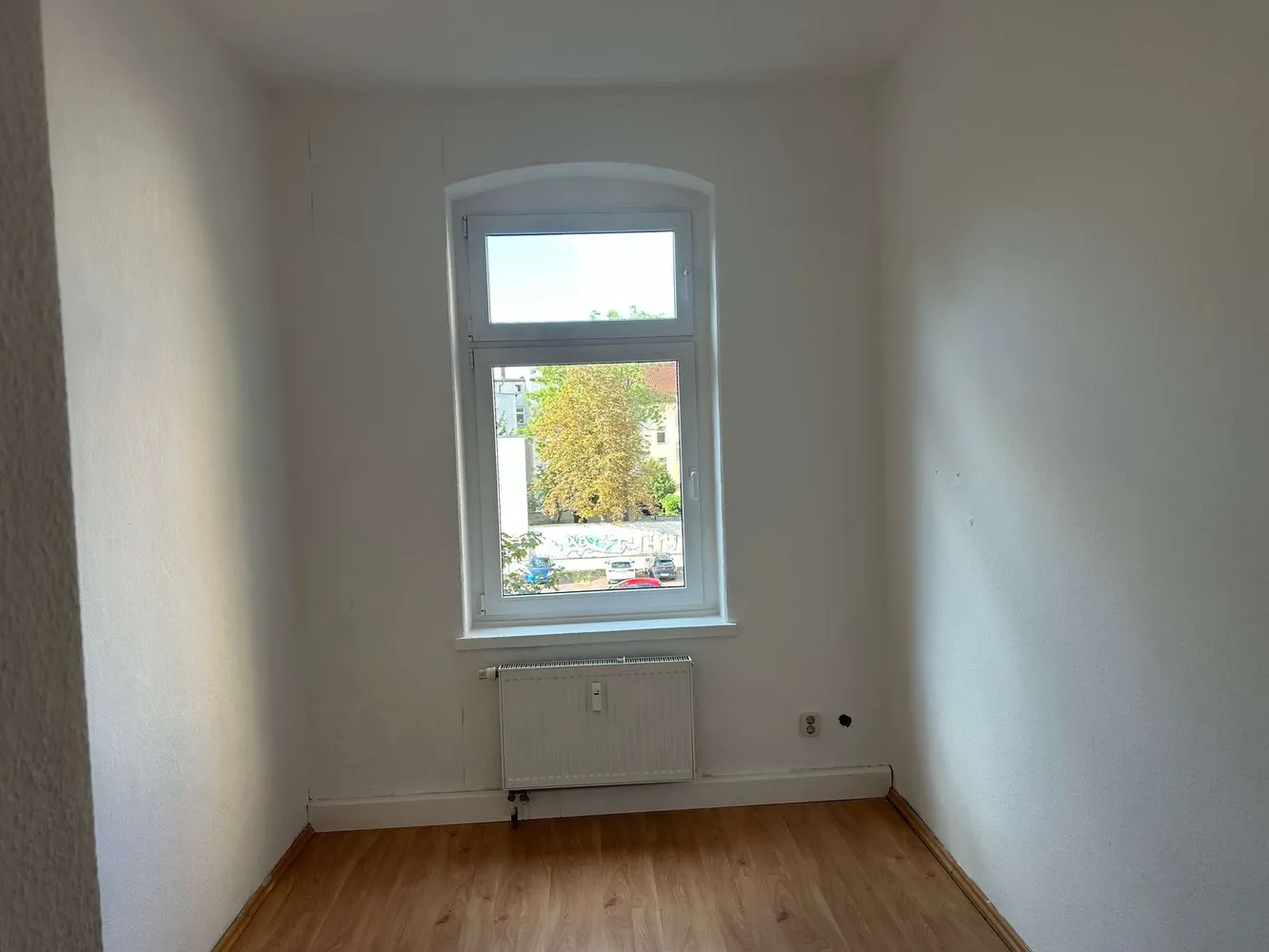4 Zimmer Wohnung mit 83 m² in Halle (Saale) – Bild 3