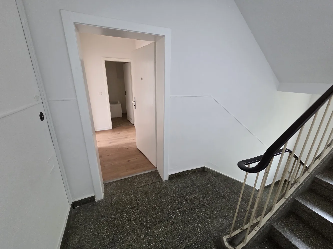 2 Zimmer Wohnung mit 45 m² in Wuppertal – Bild 6