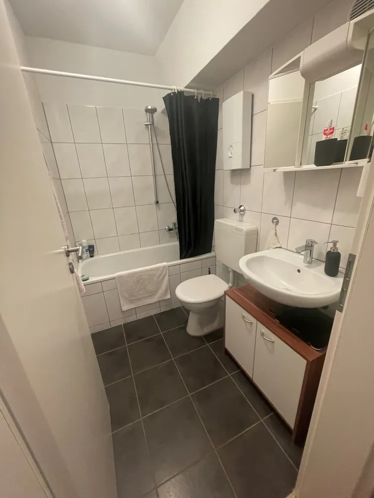 1 room apartment with 31 m² in Düsseldorf – Photo 6