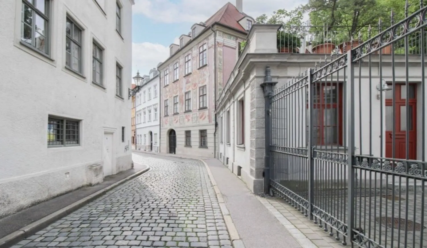 2 Zimmer Wohnung mit 50 m² in Augsburg – Bild 3