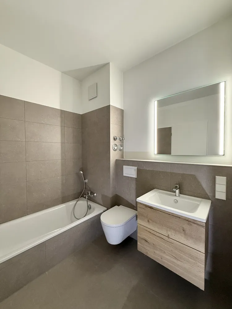 3 room apartment with 98 m² in Wiesbaden – Photo 9