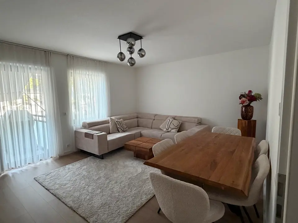 3 Zimmer Wohnung mit 70 m² in Krefeld – Bild 1