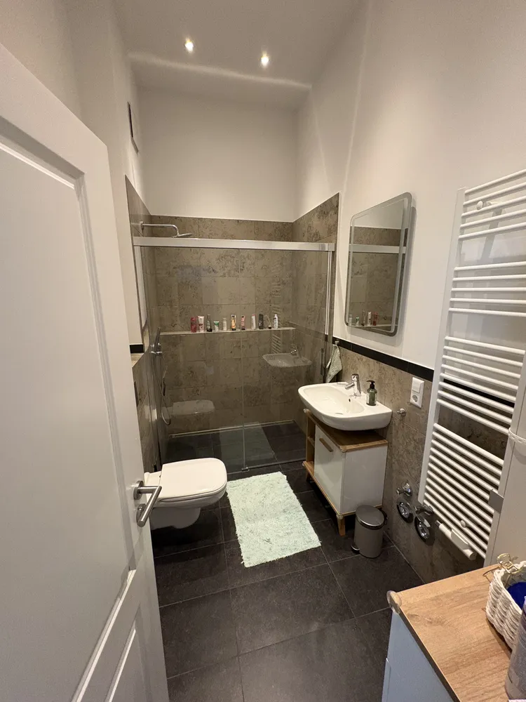 4 Zimmer Wohnung mit 130 m² in Bonn – Bild 9
